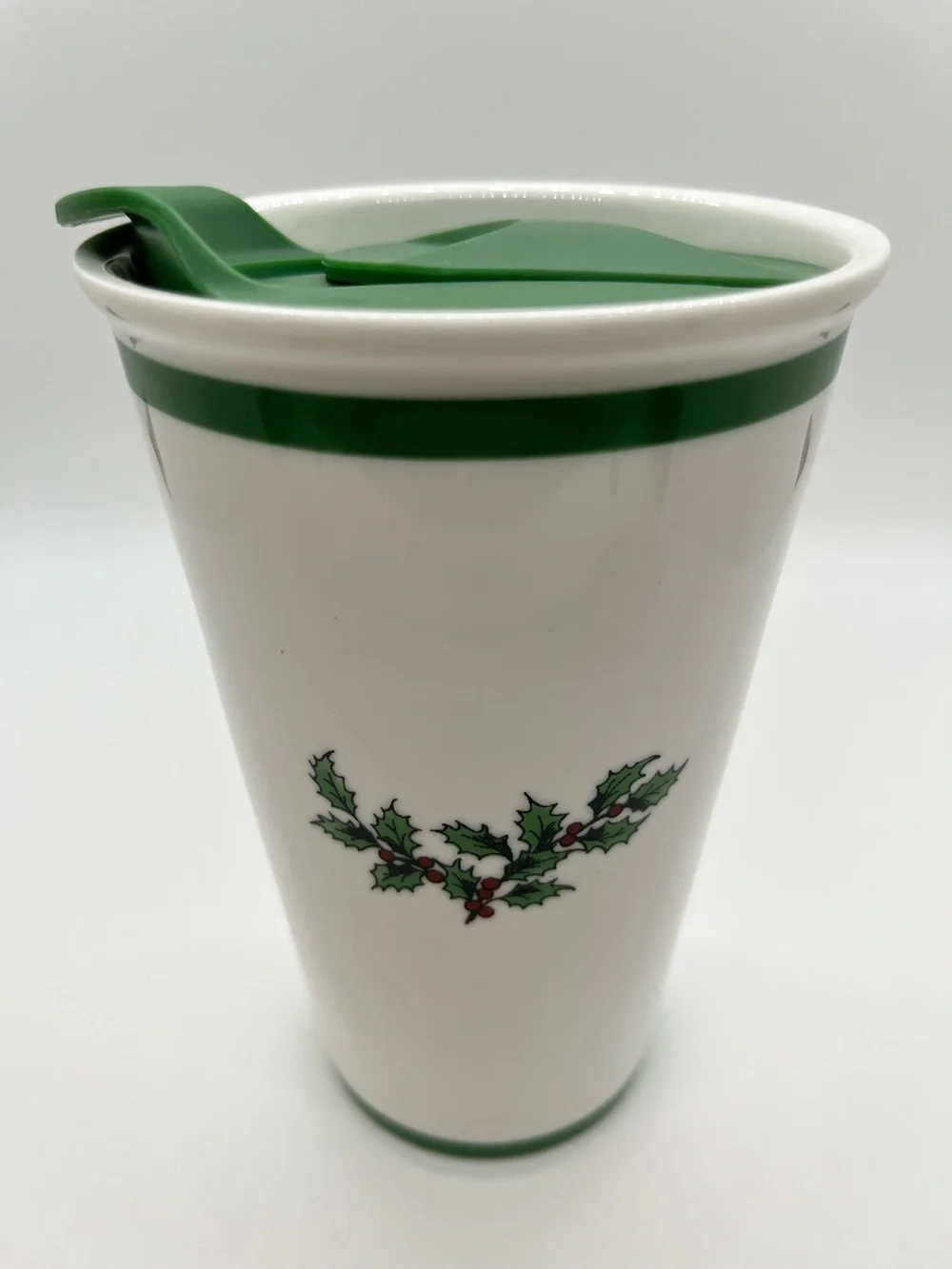 Spode Christmas Tree White Ceramic 8 oz Travel Cup with Lid